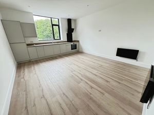 Lounge kitchen dining area- click for photo gallery